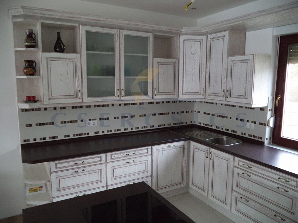 Fa-Classic tölgyfa frontok fehérre pácolva, antikolva